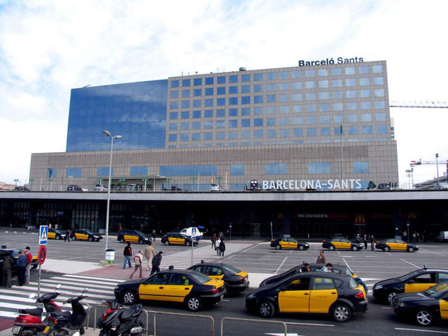 Parkings Estación de Sants en Barcelona Reserva al mejor precio
